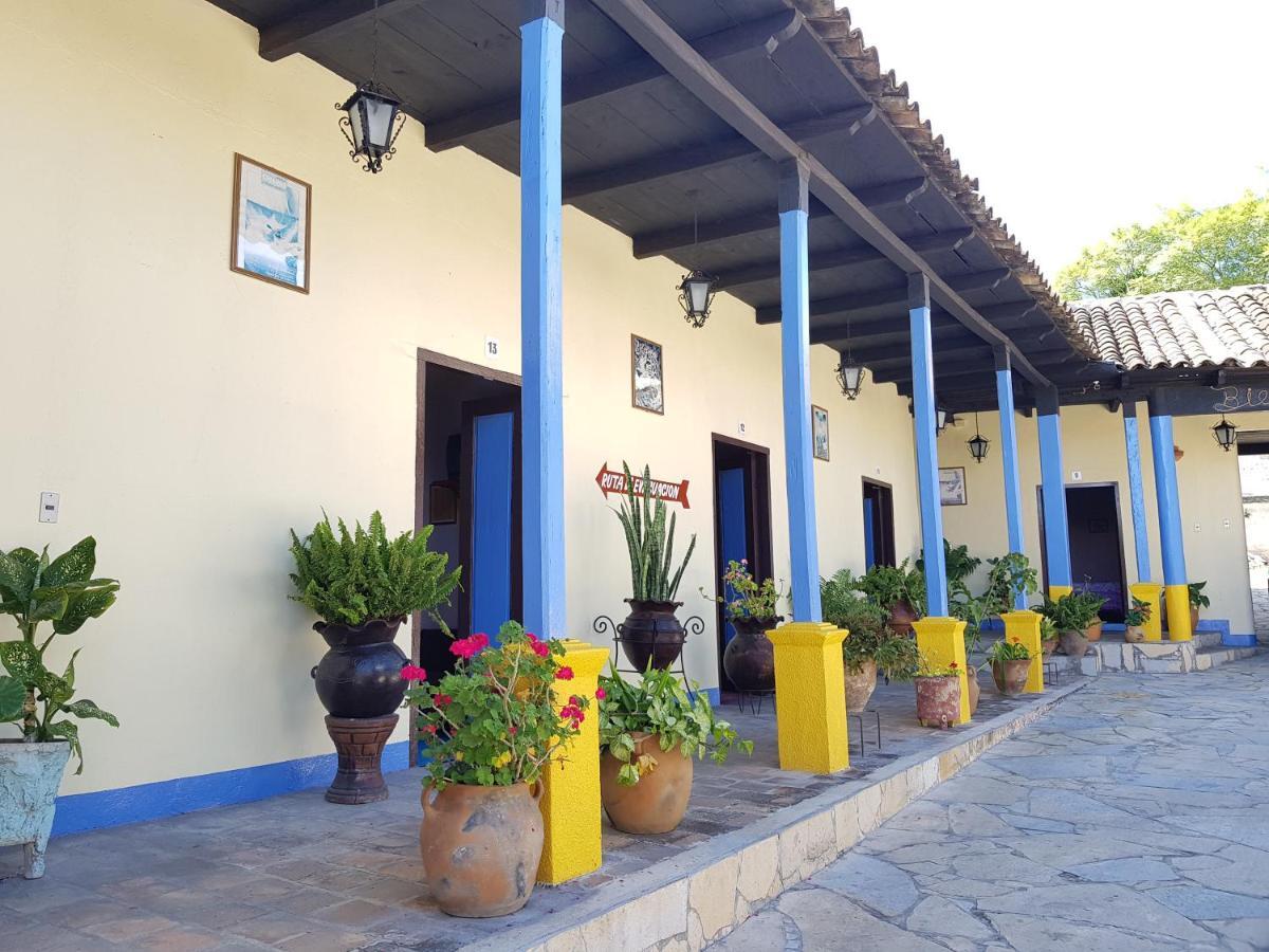 Hotel Lirice Colonial Comitan de Dominguez Exteriér fotografie